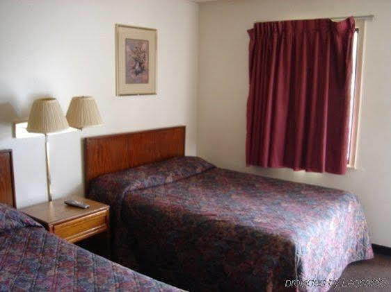 Whitehouse Motel Richmond South Bellwood Exteriör bild